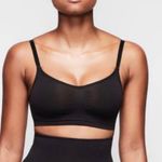 SKIMS Sculpting Bra L/XL Photo 0