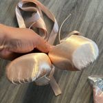 New Pointe Shoes Ballet Size 40W Pink Photo 6