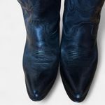 Vintage Women’s Black genuine leather cowboy boots size 7.5 Photo 4