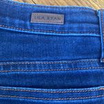 Lila Ryan  jeans Photo 1