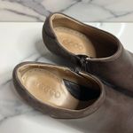 Ecco  Womens Brown Distressed Ankle Zip Comfort Booties Sz 37 Sz 6 Side Zip Boots Photo 1