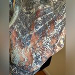 Papa Vancouver Blues White Lace /Sheer V Neck Floral Design Blouse Sz XL Blue Photo 3