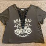 Charlotte Russe Charolette Russe Green Cropped Criss Cross Front Short-Sleeve Top, Size M Photo 6