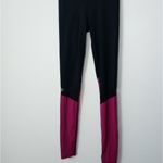 Alala  for Pure Barre Berry Leggings size small Photo 3