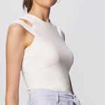 Emma Wallace Jessica Sleeveless Top in White with Back Gold Zip Panel Size US4 Photo 8