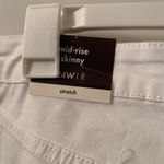 Ava & Viv  Women's Plus White Cut-Off Jeans Skinny Fit Stretch Size 24W Photo 13