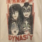 Kiss “Dynasty” Graphic Beige Large T Photo 1