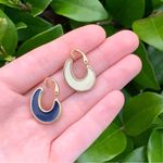 Vintage Avon Clip On Earrings | Reversible Blue White Gold Jewelry Photo 1