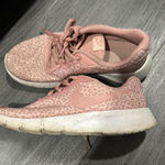 Nike  sneakers  Photo 0