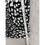Banana Republic  Women's Skirt Pull On Size Medium Black White Pebble Print Photo 4