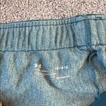 Under Armour  Heat Gear Green Loose Fit Shorts SIZE L Photo 1