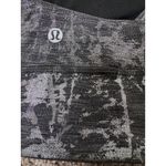 Lululemon ‎ Energy Bra Size 10 Gray Silver Criss Cross Back Athletic Workout Top Photo 3