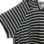 LIVI Woman's short sleeve striped pullover sweater w/ hoodie size 26/28 Pockets Photo 2