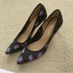 Bettye Muller Purple Embroidered Flowers Women's High Heels Size 7.5 Shoes EUC Photo 2