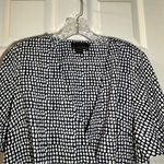 Attention NWOT Blue/White Print V Neck Short Sleeve Faux Wrap Dress size L Photo 2