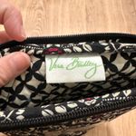 Vera Bradley  | Barcelona 2010 Black White Floral Quilted Pattern Crossbody Bag Photo 6