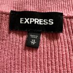 EXPRESS puffy short sleeve round hem sweater size xs dusty rose/ pink color. Photo 5