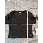 DKNY NWT! Jeans Black Cropped Tie Sleeves Deep Scoop Neck Short Sleeve Tee Small Photo 3
