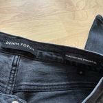 DENIM FORUM The Arlo High Rise Straight Jeans‎ Size 27 In Eyeliner Dark Wash Black Photo 4