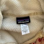 Patagonia  Re-Tool Snap-T Fleece‎ Pullover
Cream Raw Linen Size small Photo 4