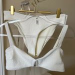 DEVON WINDSOR Cream Textured Bikini Size M Photo 1