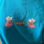 Tultex Vintage Sweats Appeal  cross-stitch Dutch doll blue collared L sweatshirt Photo 1