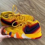 Nike Kyrie 4 Photo 3