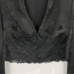 Bar III New  Lace Hem V-Neck Balloon Sleeve Crop Top Cropped Blouse Black Size XS Photo 4