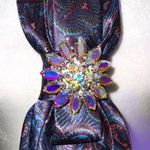 “Dainty Dapper”Elegant Paisley Necktie Necklace with pretty brooch attachment Blue Photo 1