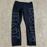 Nike  Just Do It Power Legend JDI Crop Leggings Photo 4