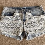 Unif Y2K Jeans Women's Shorts Acid Wash Lace Detail Shred Distressed High Waist 32 Photo 0