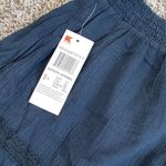 Selena Gomez Dream out loud by ‎ large black skirt Photo 4