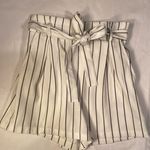Bershka  pin‎ striped shorts, sz M Photo 0