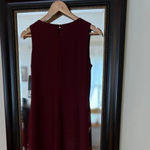 Leslie Fay Leslie Fay Burgundy Sheath Dress Women’s Sleeveless Studded Embellished Photo 6
