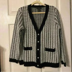 Tahari  Eyelash Fringe‎ Houndstooth Button Front Cardigan Sweater Size Medium Photo 0