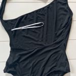 Lulus  Alicialyyn Black One shoulder bodysuit size large Photo 2