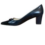St. John black leather pumps with accent bow women's size 6 Photo 2