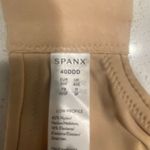 Spanx  bra size 40DDD Photo 5