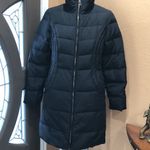 Ivanka Trump  black puffer jacket Photo 1