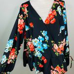 ASOS Blouse Top Size 18 Black Floral Bell Sleeves V-Neck Peplum Photo 2