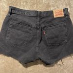Levi's  501 Shorts Womens Sz 32 Black Denim Jean Cut-Off Distressed Fringe Casual Photo 2