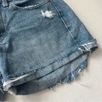 Lucky Brand  Boyfriend short 3” medium wash distressed size 2 26 Photo 2