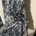 Vince Camuto sz L Sleeveless Stretchy Blouse Office Career black white snakeskin Photo 2