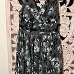 Studio I - Black and White Floral Dress -Sz 14 Photo 0
