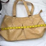 Cream yellowish tan beige leather shoulder hand bag purse Photo 5