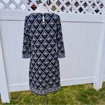 White House | Black Market  Black and White Geometric Print Sheath Dress Size M Photo 7