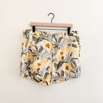 Old Navy ✨ Yellow Floral Everyday Mid Rise Short✨ Photo 2