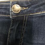 Kut From The Kloth boyfriend jeans women’s size 6 medium wash distressed Photo 5