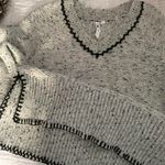 Cable & Gauge V-neck Black Stitch Sweater Photo 1