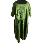 Eshakti Eshakli Square Neck Green Embroidered Floral Custom Dress Photo 5
